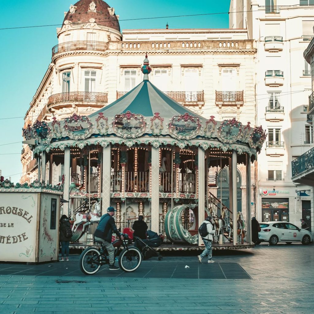 Montpellier place comedie — photo Abdelmoughit  LAHBABI / Pexels