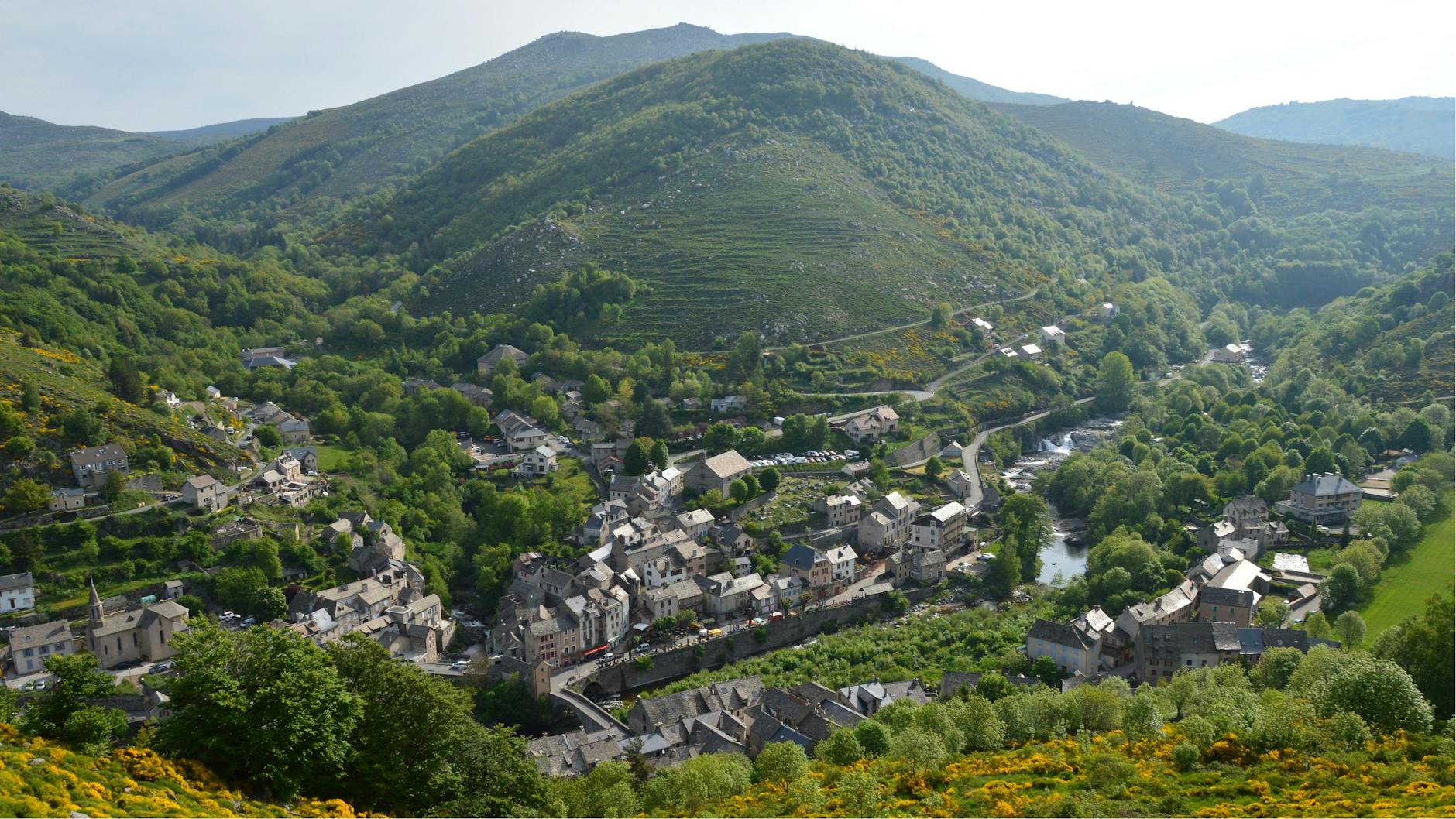 Cevennes mountains france — photo SlimMars 13 / Pexels