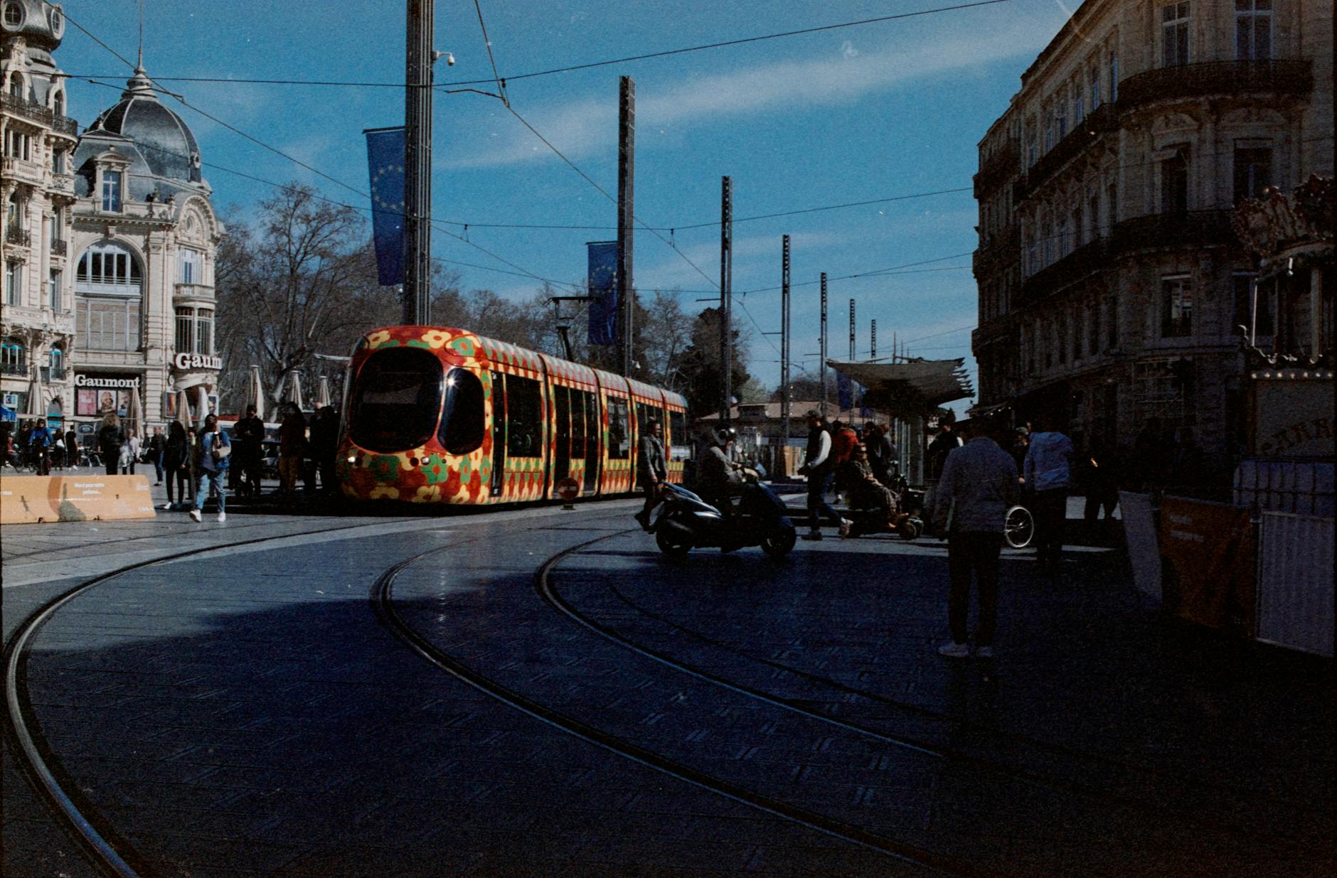 Montpellier tramway — photo Eric SAINT-MARTIN / Pexels